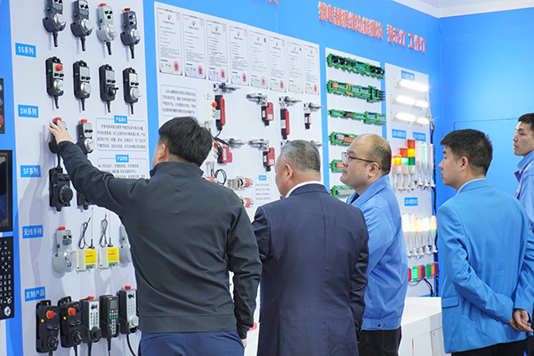 1713226909110258.jpg DSC02352.jpg