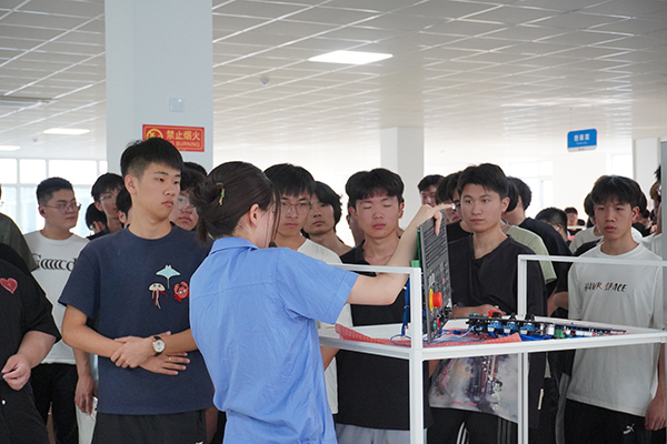 1717467359776763.jpg DSC03944.jpg